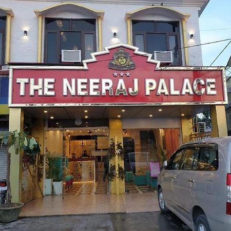 The Neeraj Palace Rishīkesh Exteriör bild