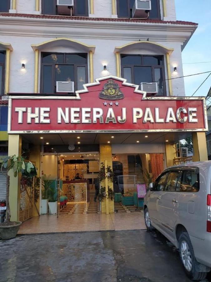 The Neeraj Palace Rishīkesh Exteriör bild